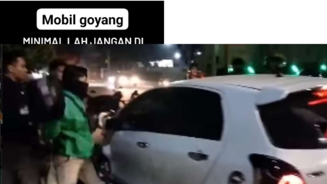 Viral Mobil Goyang Diamuk Warga