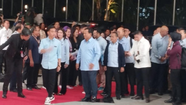 Mayor Teddy Indra Wijaya mendampingi Prabowo-Gibran di acara debat