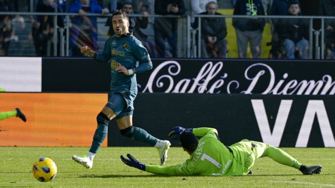 Frosinone vs Juventus