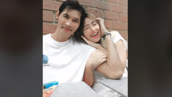 Arya Khan dan Pinkan Mambo.