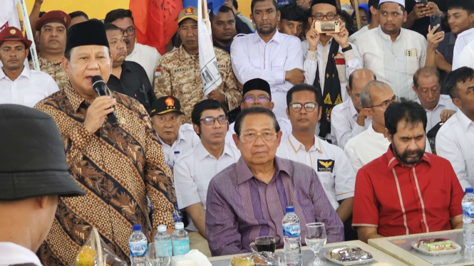 Prabowo Subianto Ngopi Bareng TKD Prabowo-Gibran Aceh