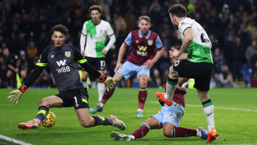Duel Burnley vs Liverpool