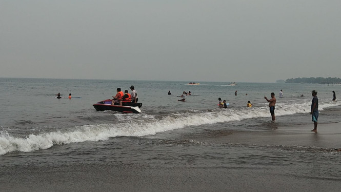 Pantai Anyer, Banten