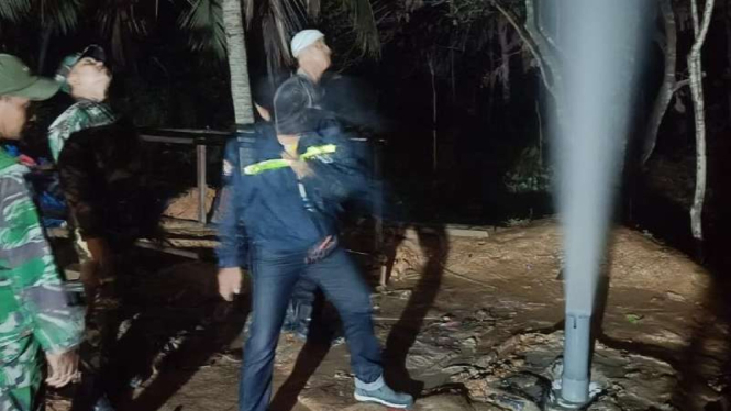 Semburan Air di sumur warga.