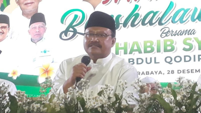 SekJen PBNU Saifullah Yusuf atau Gus Ipul di acara shalawatan di Surabaya.