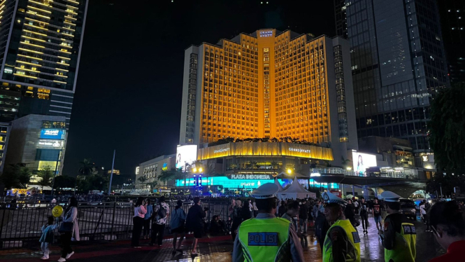 Persiapan Malam Tahun Baru 2024 di Bundaran HI