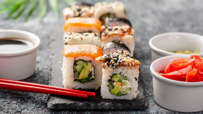 Restoran sushi di PIK