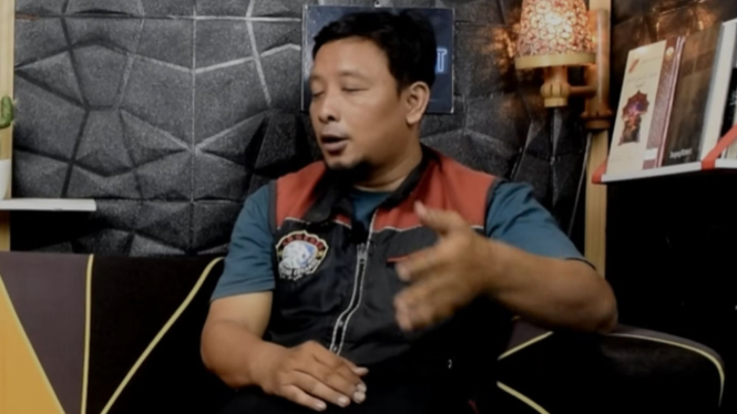Sosok Bang Uyi, ojol yang bawa penumpang tak kasat mata