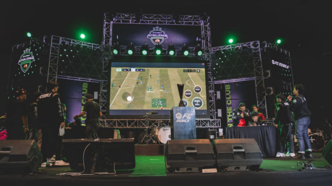 EA Sports FC Mobile.