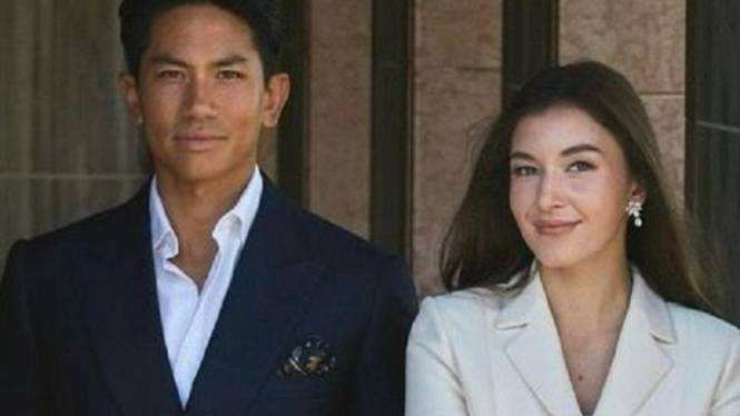 Pangeran Abdul Mateen dan kekasih.