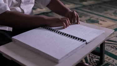 Ilustrasi Kitab Suci Braille