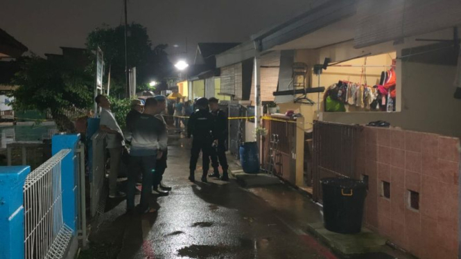 Granat dan peluru ditemukan di Sukmajaya, Depok.