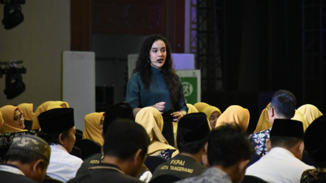 Intan Aletrino.