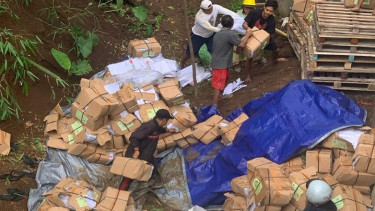 Truk pengangkut surat suara di Semarang nyebur jurang