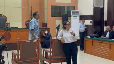 Sidang Putusan Haris Azhar dan Fatia