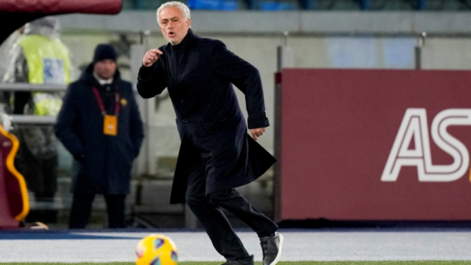 Pelatih AS Roma, Jose Mourinho
