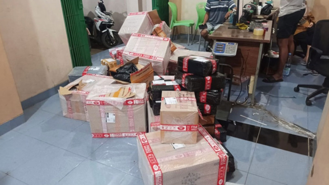 Bea Cukai gagalkan pengiriman rokok ilegal