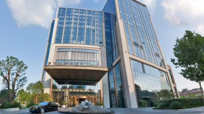Sukanto Tanoto dikabarkan membeli properti mewah