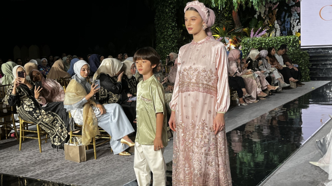 Raya Collection 2024.