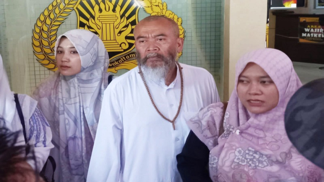 Pujiono Cahyo Widianto atau yang dikenal Syekh Puji diperiksa Polda Jateng