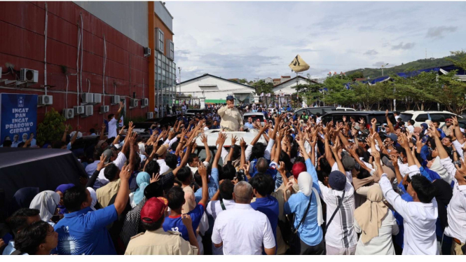 Prabowo Subinto tiba di Bandar Lampung