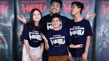 Film Petualangan Anak Penangkap Hantu