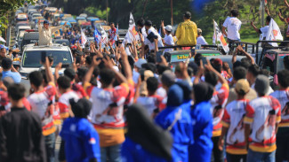 Prabowo: Untuk Presiden, Pilih yang di Tengah dan Membela Rakyat