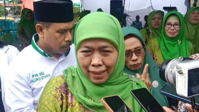 Gubernur Jawa Timur Khofifah Indar Parawansa resmi menyatakan dukungan terhadap pasangan calon presiden dan calon wakil presiden nomor 02 Prabowo Subianto-Gibran Rakabuming Raka pada Pilpres 2024, Sabtu, 13 Januari 2024.