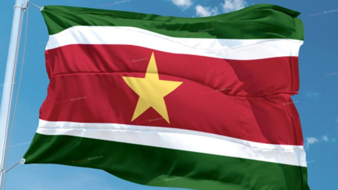 Bendera Suriname.