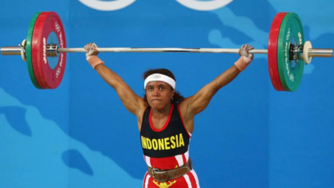 Lifter legendaris Lisa Rumbewas