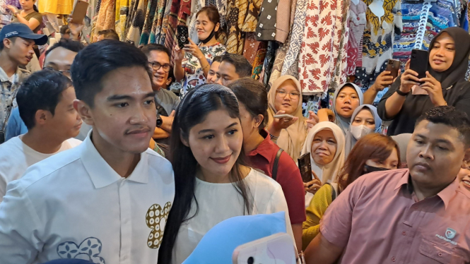 Kaesang dan Erina blusukan di Pasar Beringharjo