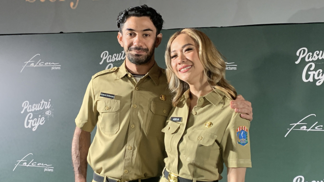 Reza Rahadian dan BCL.