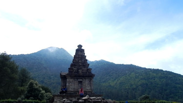 Candi Gedong Songo, Semarang.