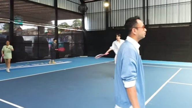 Nagita Slavina main tennis