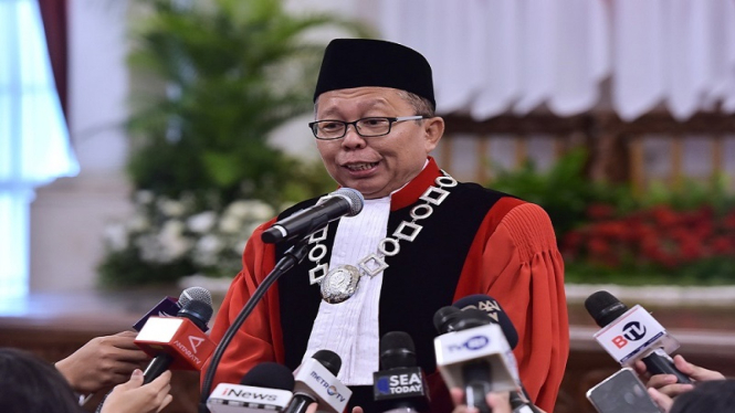Arsul Sani resmi dilantik sebagai Hakim Konstitusi MK