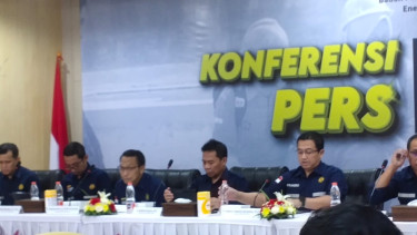 Konferensi Pers Kementerian ESDM Unit Badan Pengembangan Sumber Daya Manusia Energi dan Sumber Daya Mineral 