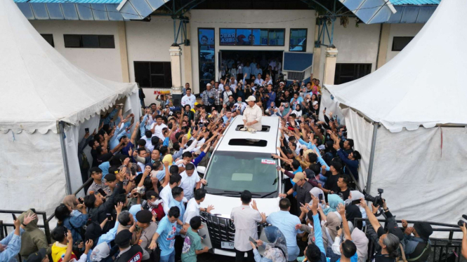 Prabowo Sapa Ribuan Warga Kalsel