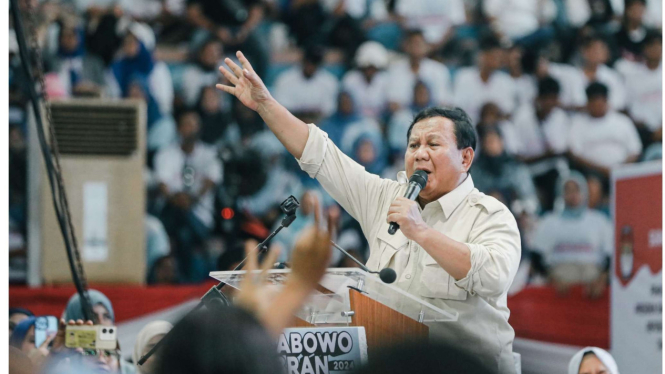 Prabowo Sapa Ribuan Warga Kalsel