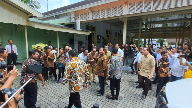 Prabowo dan Gibran Temui Sultan HB X