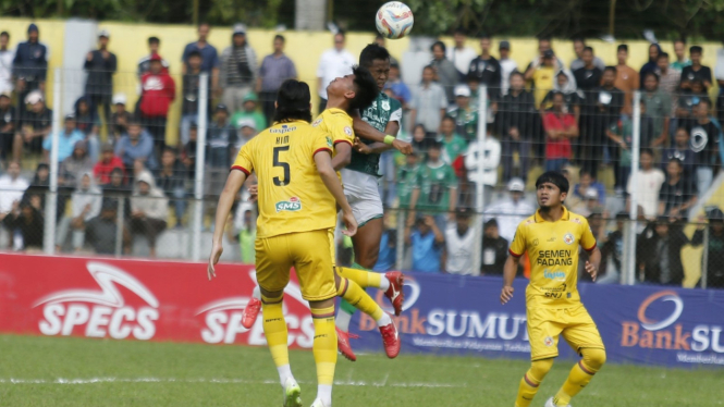 Duel PSMS Medan vs Semen Padang FC