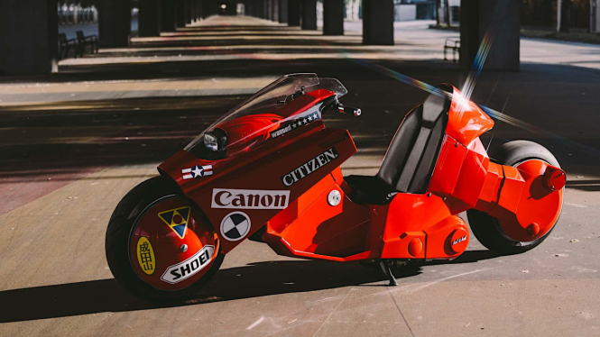 Sepeda motor Kaneda dari anime Akira
