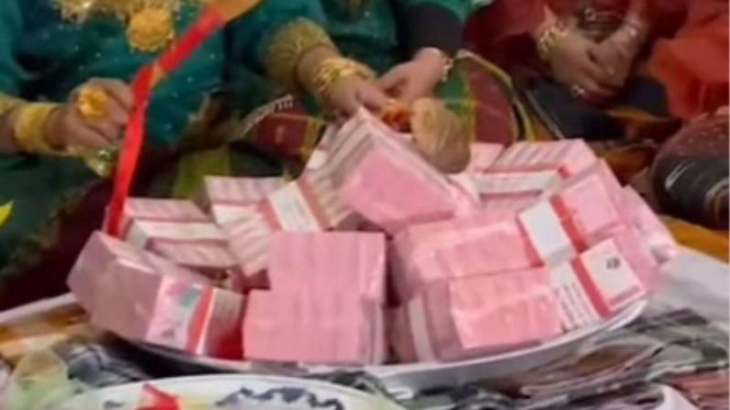 Viral Putri Isnari Dapat Uang Panai Rp2 Miliar