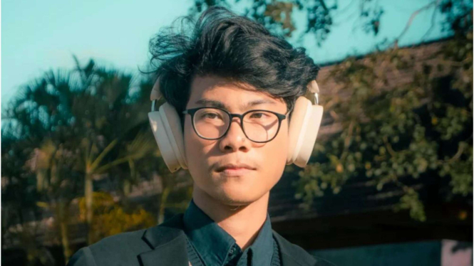 Luker Feller yang viral di TikTok karena jadi manajer di AS diusia 19 tahun