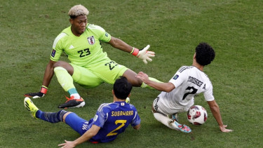 Kiper Timnas Jepang, Zion Suzuki
