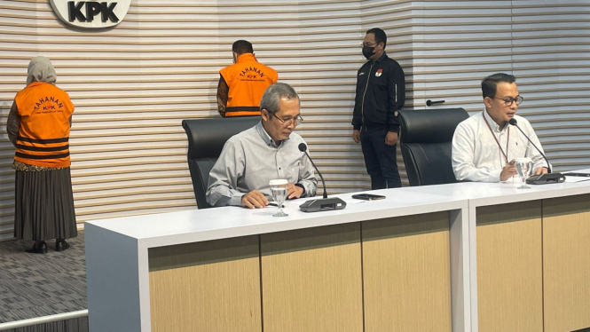 KPK Tahan Politikus PKB Reyna Usman dan Sekretaris Badan Perencanaan dan Pengembangan Kemnaker I Nyoman Darmanta