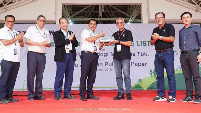 VKTR Handover electric buses to RAPP