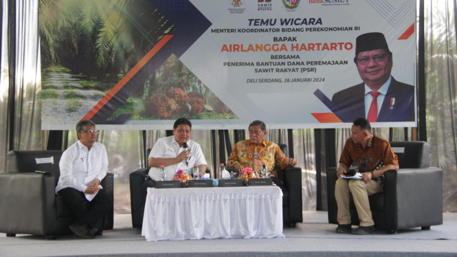 Menko Perekonomian RI, Airlangga Hartarto di Kabupaten Deliserdang.(istimewa/VIVA)