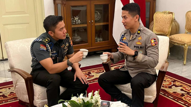 Mayor Teddy dan Kompol Syarif Ajudan Jokowi