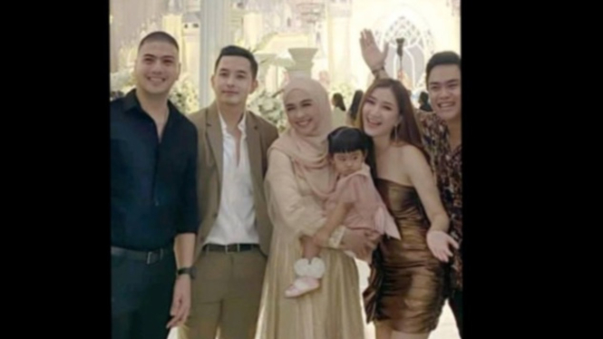 Ria Ricis dan dr Adit