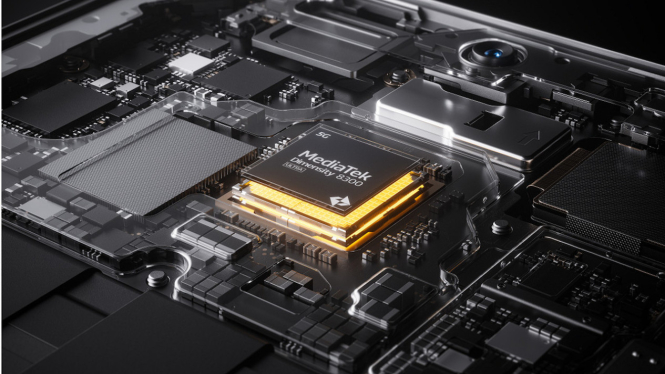 Chipset MediaTek Dimensity 8300 Ultra.